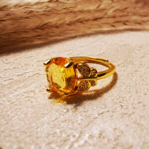 No.R7- Brazilian Yellow Crystal Gold-plated Ring – Perfect for Street Photography & Everyday Styling