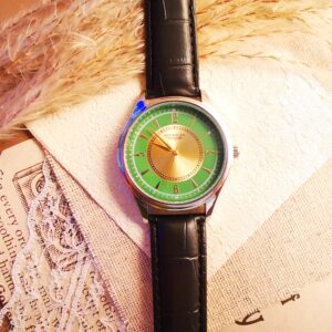No.W12 - Trendy Minimalist Fashion Business Watch – Perfect for Street Photoaphy & Everyday Styling
